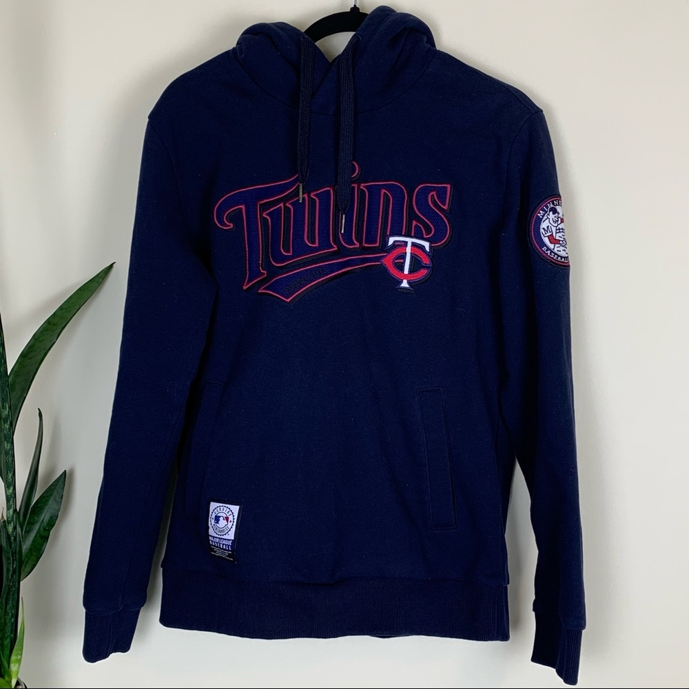 MLB Minnesota Twins Women’s Pullover Hoodie